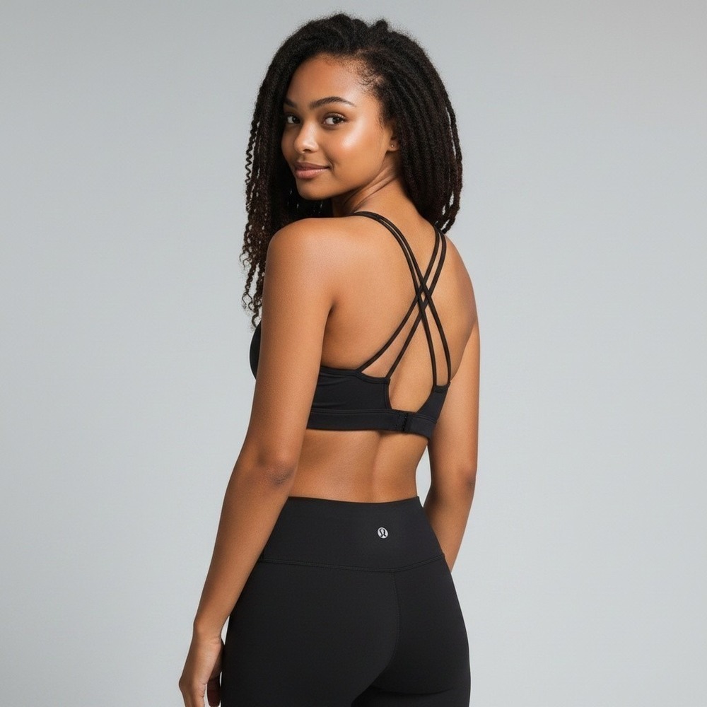 Lululemon Free To Be Bra Black Strappy Back Yoga gym Sports Bra
SZ 4 Athleisure